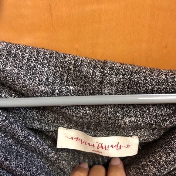 American Threads - Picture 2 of 2